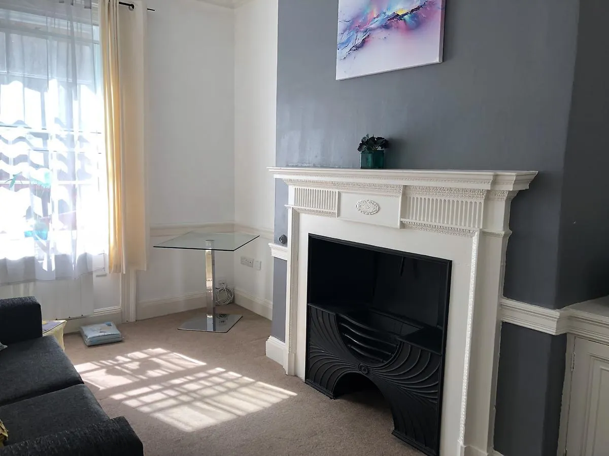 Stay In | Newcastle Higham Place Apartment