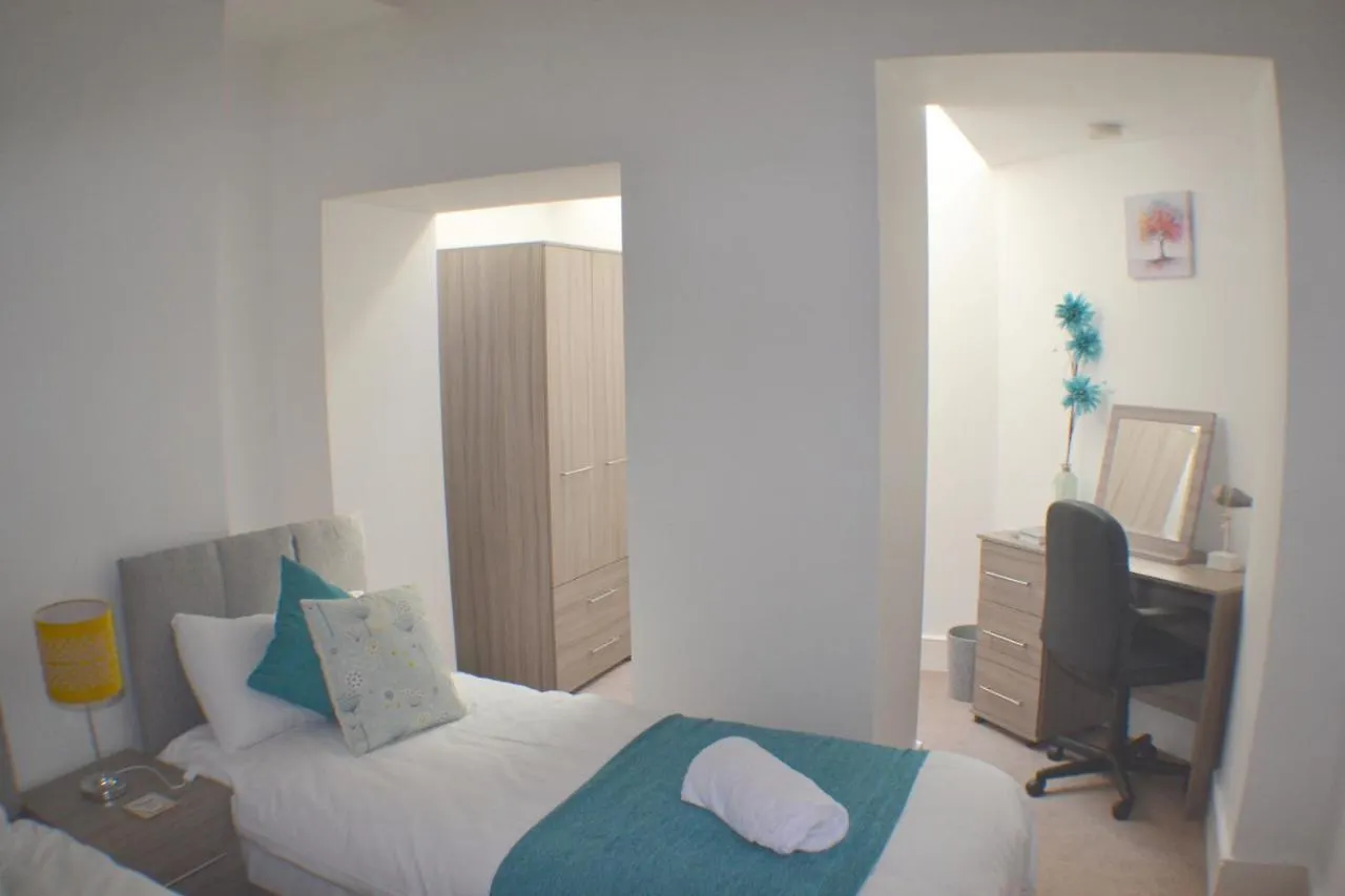 Stay In | Newcastle Higham Place United Kingdom